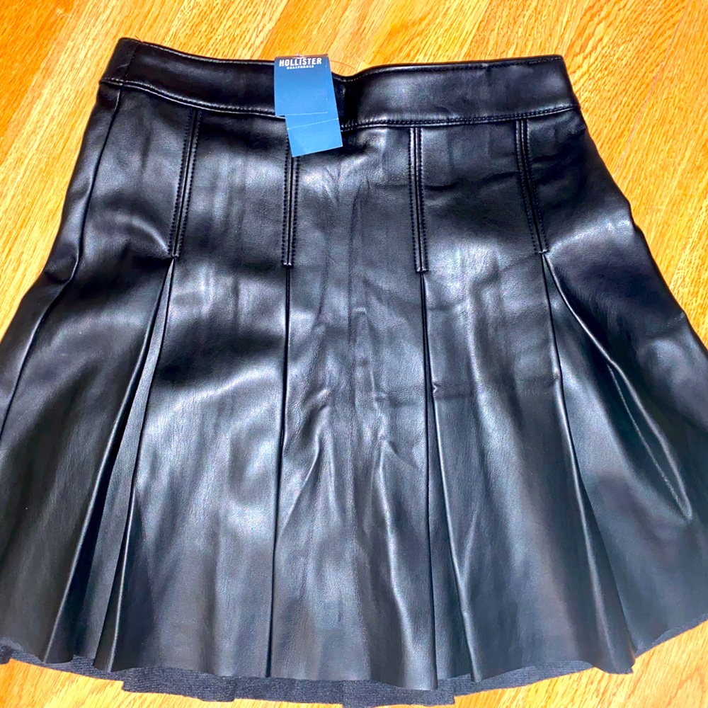 Hollister skirt